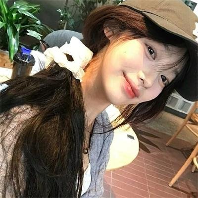 他是谁